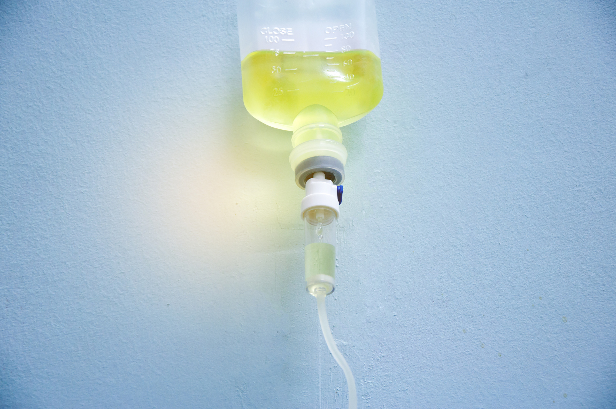 saline solution IV